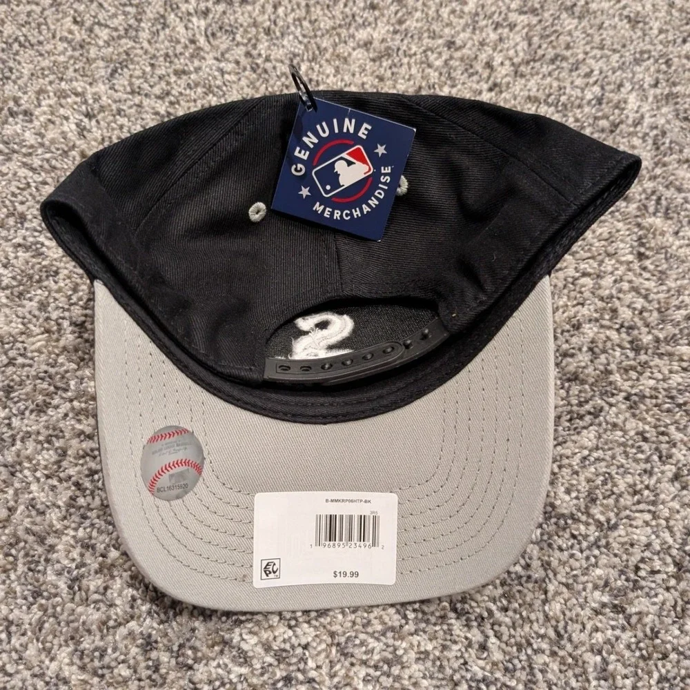 Fan Favorite Chicago White Sox Hat Kids OSFM Black NWT Adjustable Snapback MLB